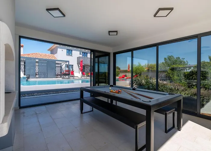 Casa Grigia 펜션 자다르