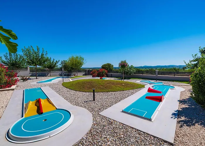 펜션 Casa Grigia 자다르