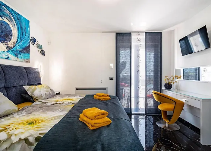 펜션 Casa Grigia 자다르